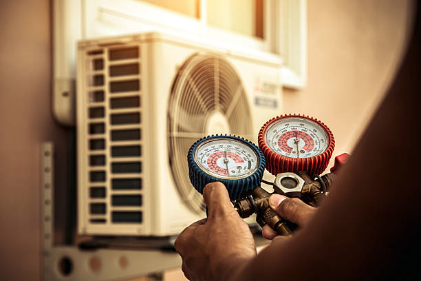 Professional Furnace Repair technician working in Mesquite, TX